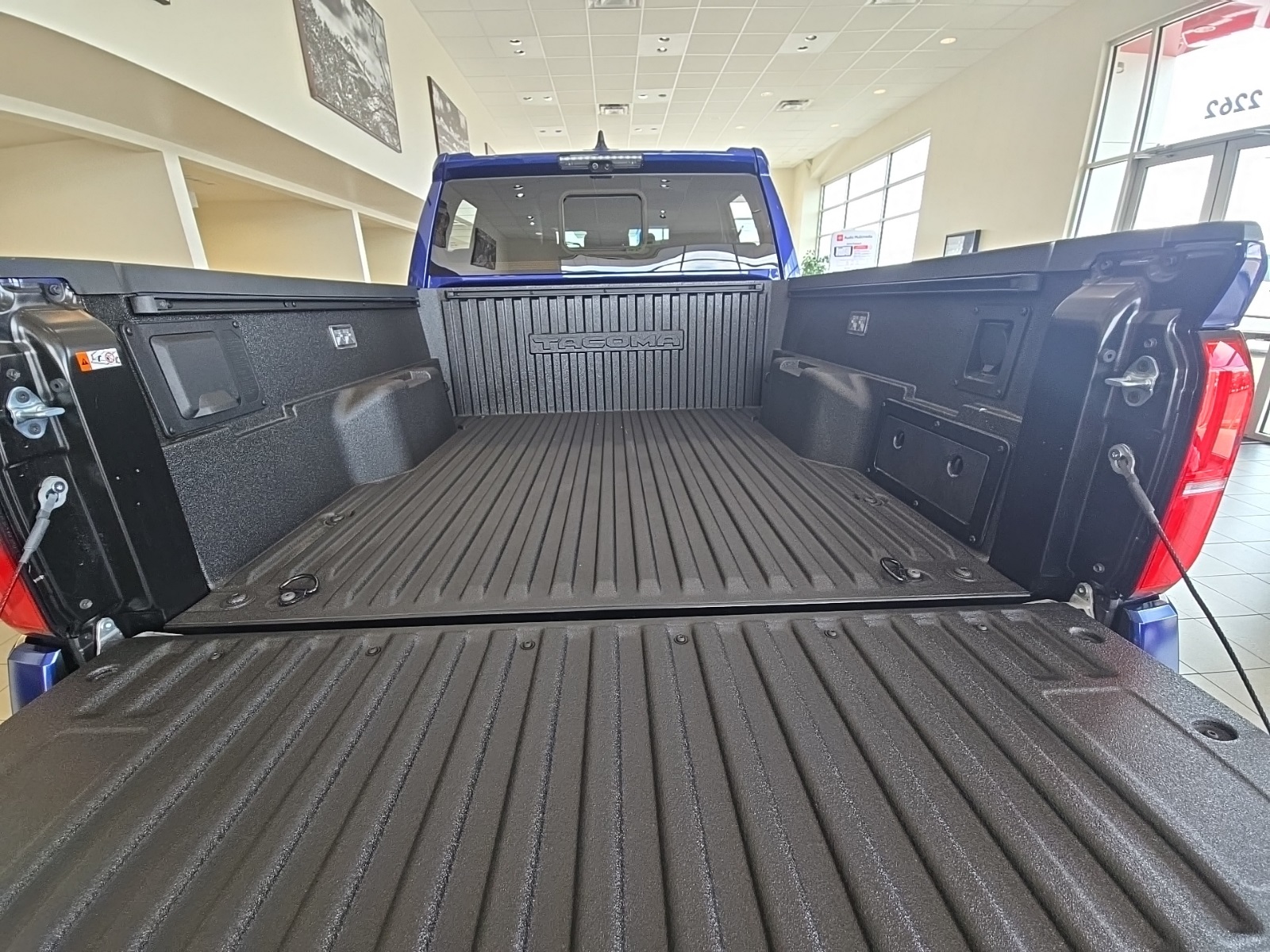 2025 Toyota Tacoma Limited 4x4 Double Cab photo 24
