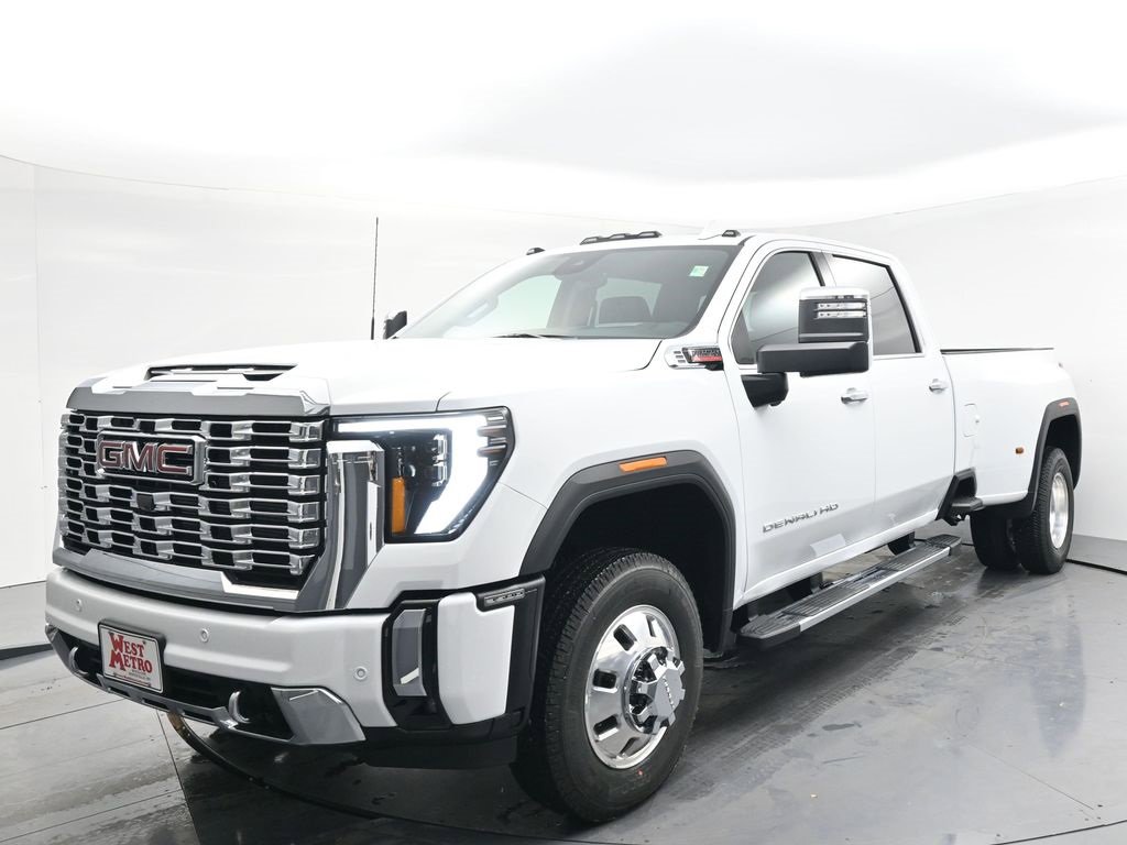 2026 GMC Sierra 3500HD Denali's photo