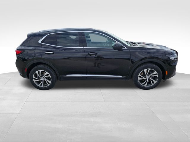 2022 Buick Envision Essence photo 2