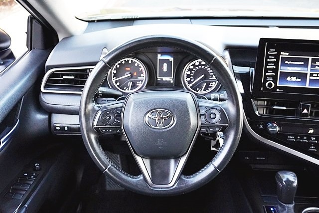 Used 2022 Black Toyota SE image 17