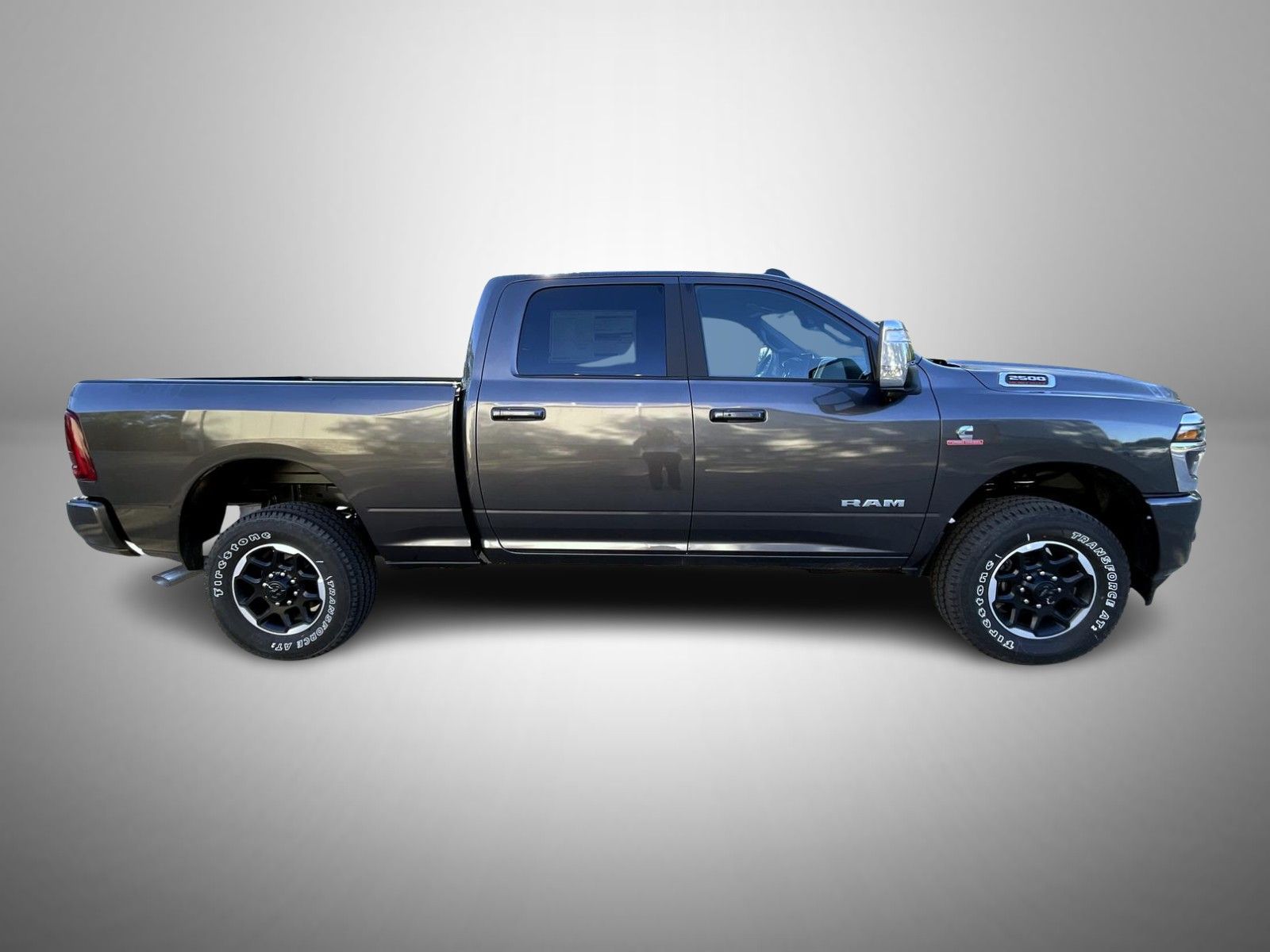 2025 Ram 2500 Laramie photo 4