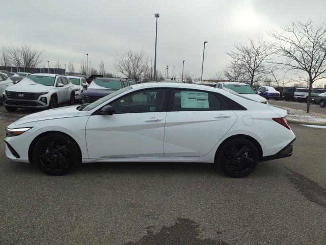 2026 Hyundai Elantra SEL's photo
