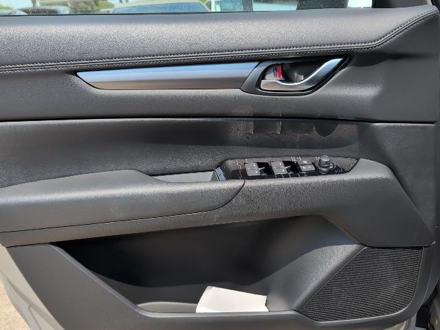 2025 Mazda CX-5 2.5 Select photo 19