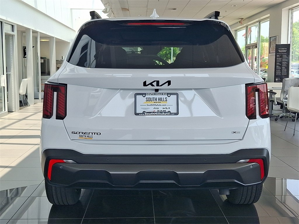 2025 Kia Sorento X-Line SX photo 2