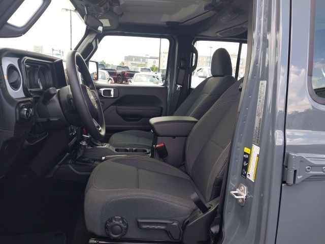 2025 Jeep Wrangler Sport photo 2