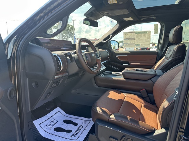 2025 Ford Expedition King Ranch MAX photo 36