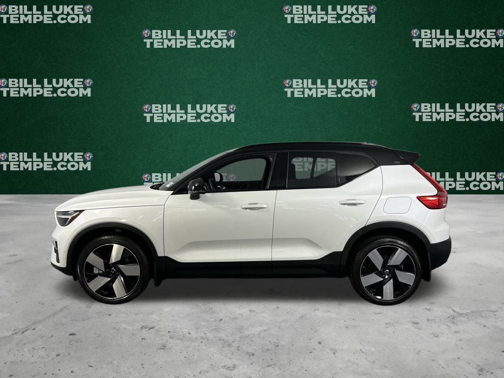2023 Volvo XC40 Recharge Ultimate photo 7