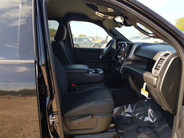 2026 Ram 3500 Tradesman photo 28