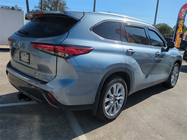 2020 Toyota Highlander Limited photo 4