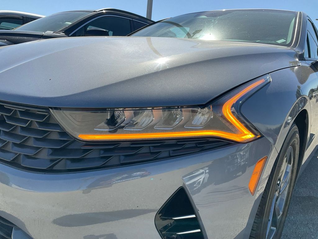 2023 Kia K5 LXS photo 28