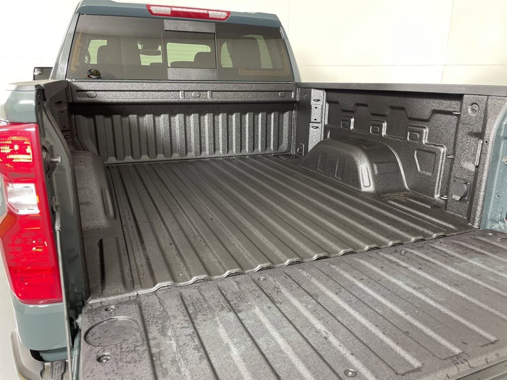 2026 Chevrolet Silverado 1500 photo 14