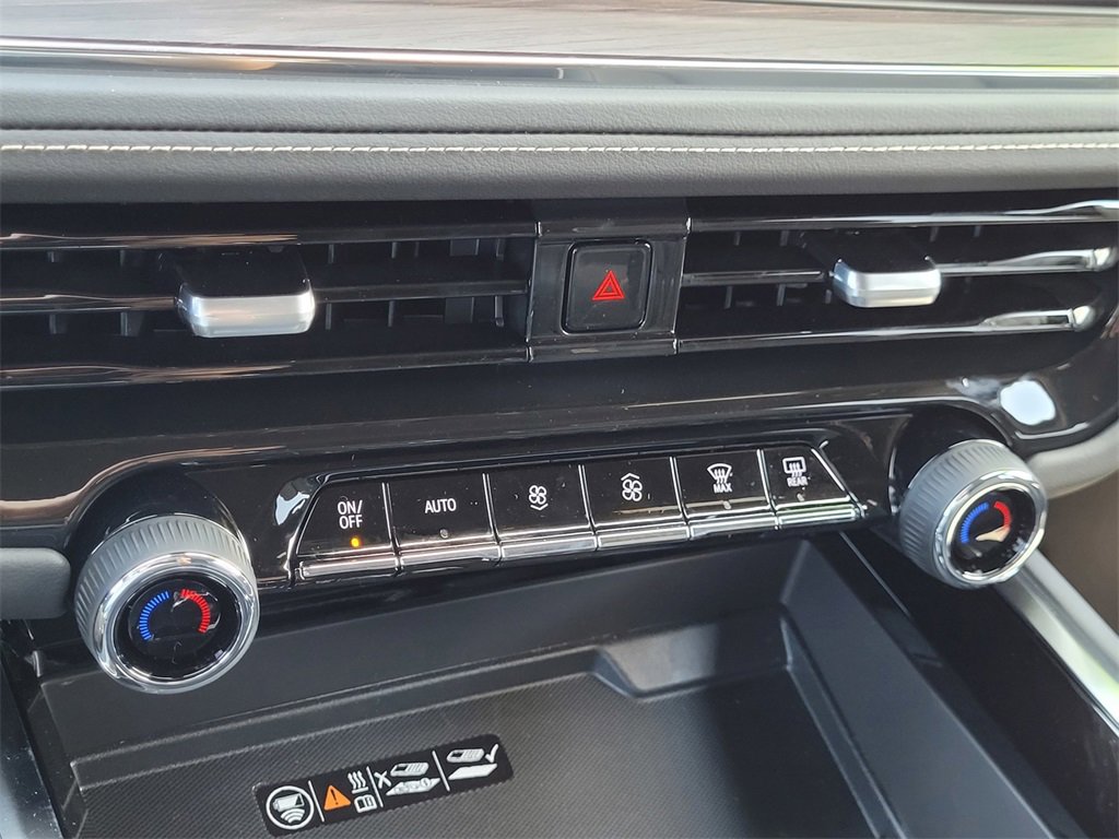 2025 Chevrolet Tahoe Premier photo 21