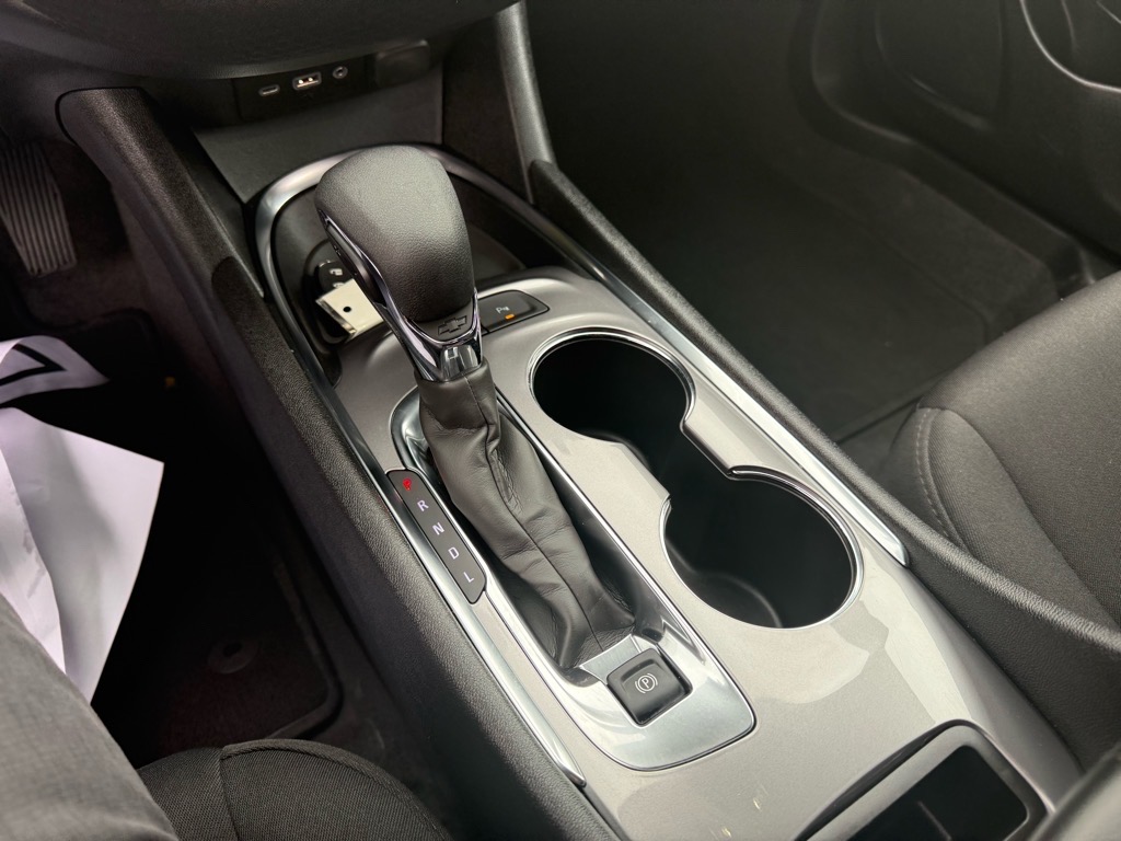 2024 Chevrolet Malibu 1LT photo 13