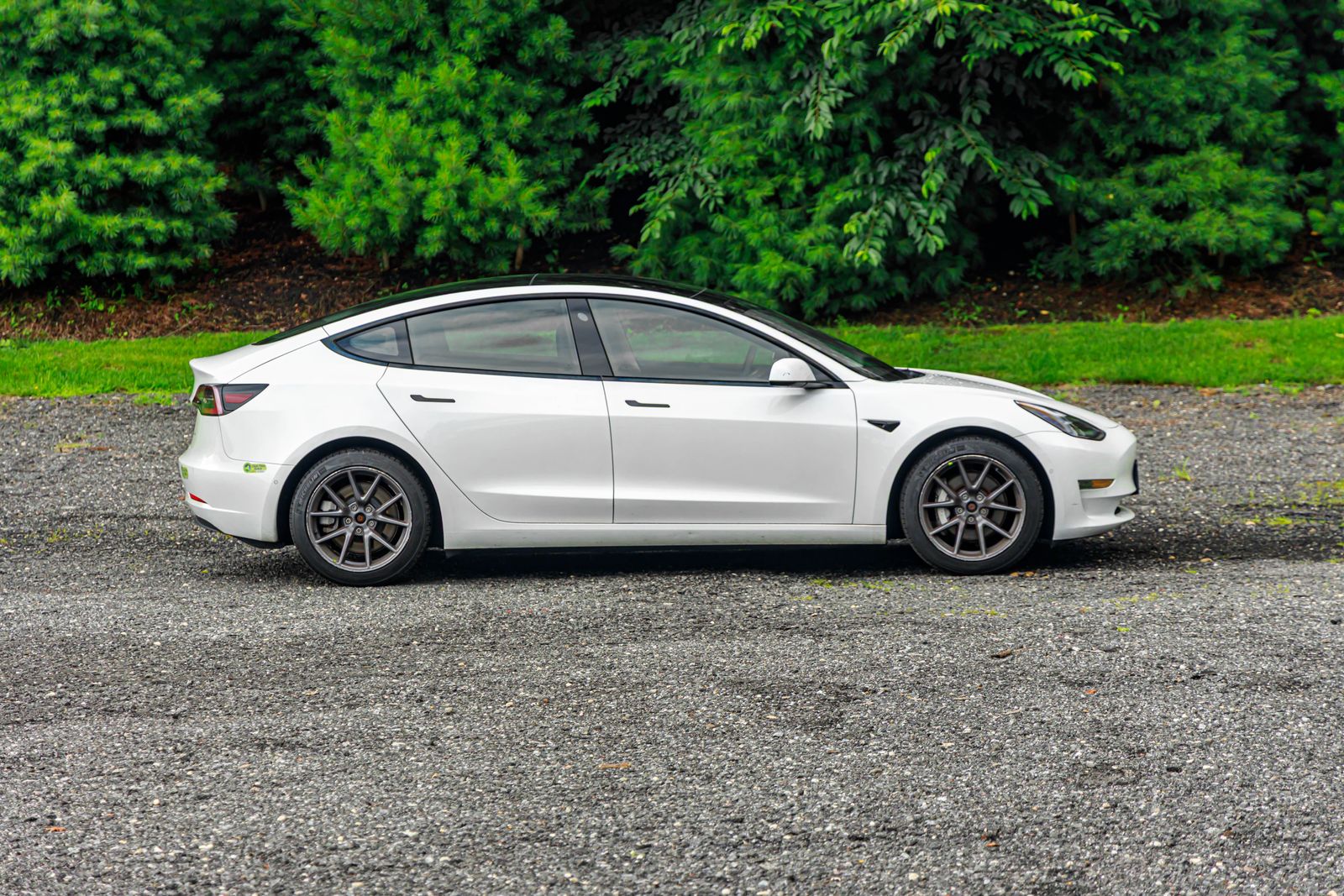 2022 Tesla Model 3 Long Range photo 10