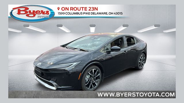 2026 Toyota Prius XSE Premium's photo