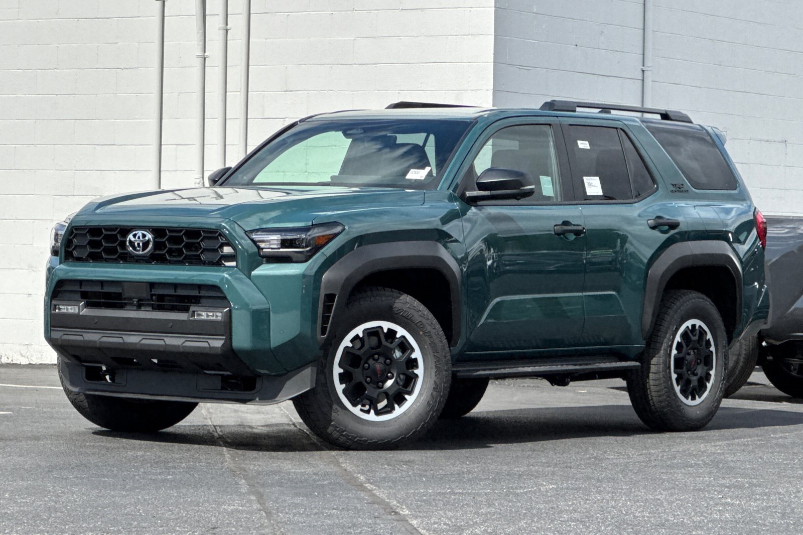 2025 Toyota 4Runner TRD Off-Road Premium photo 2