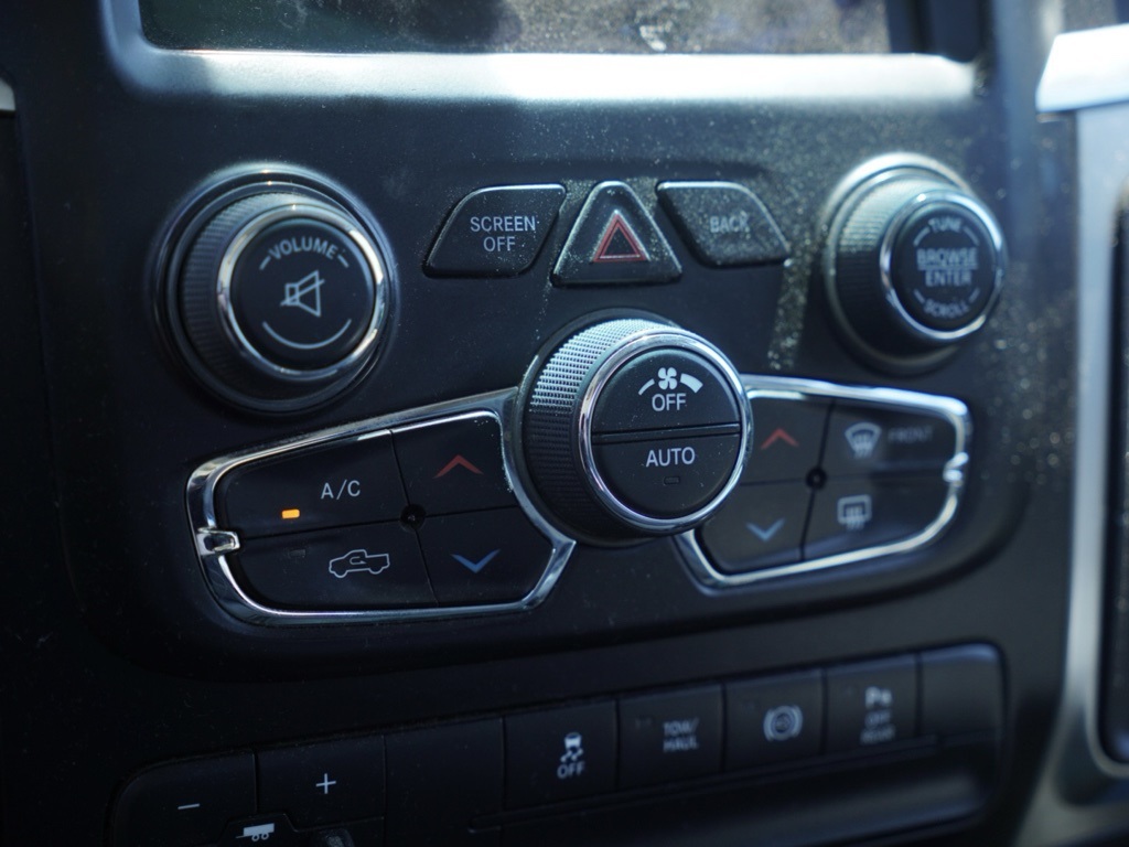 2018 Ram 2500 SLT photo 15