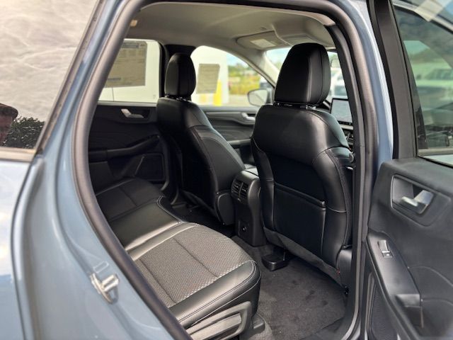 2024 Ford Escape Plug-In Hybrid Base photo 36