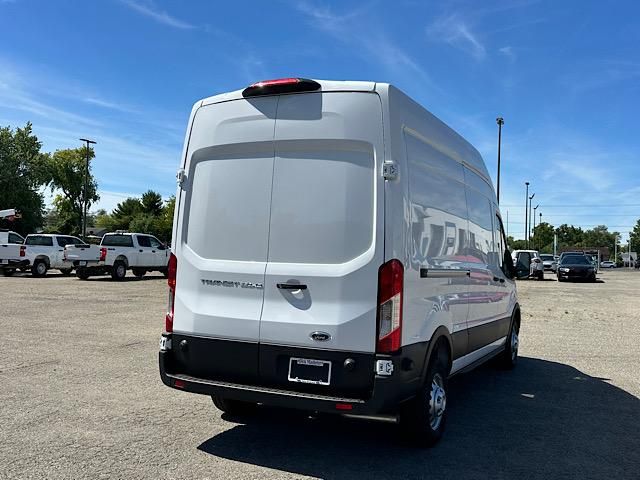 2024 Ford Transit photo 10