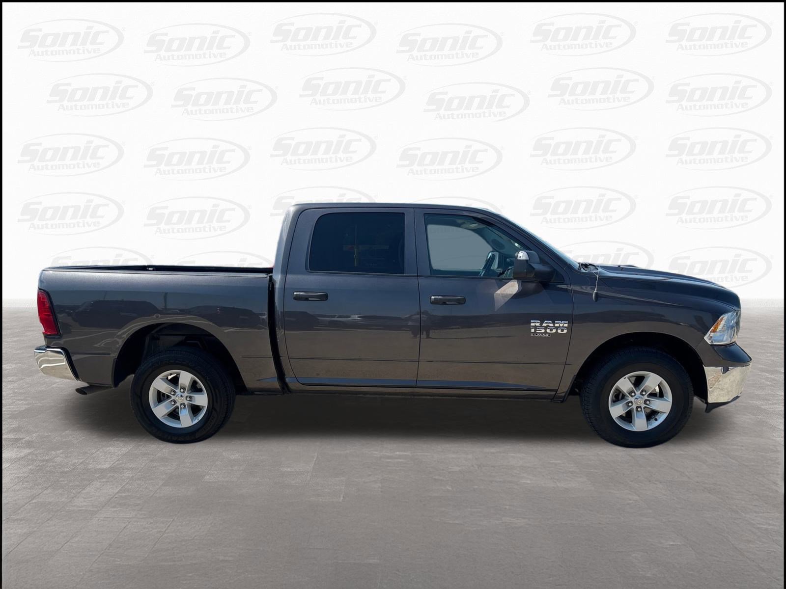 2023 Ram 1500 Classic SLT photo 7