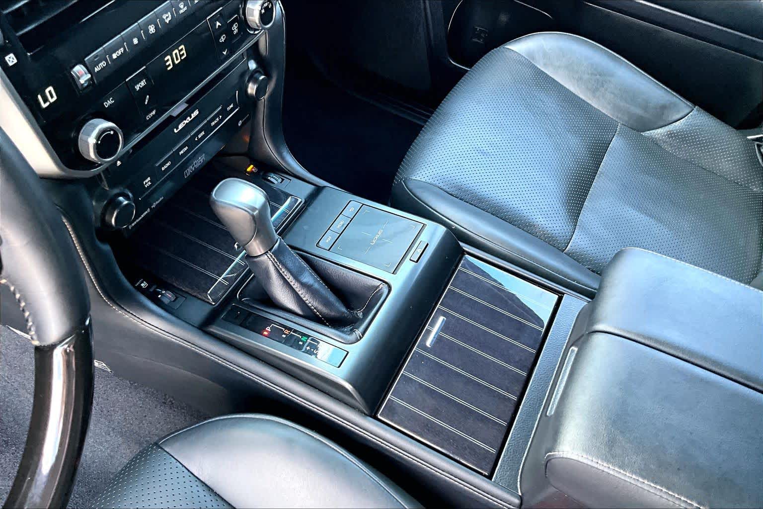 2023 Lexus GX LUXURY - Photo 16