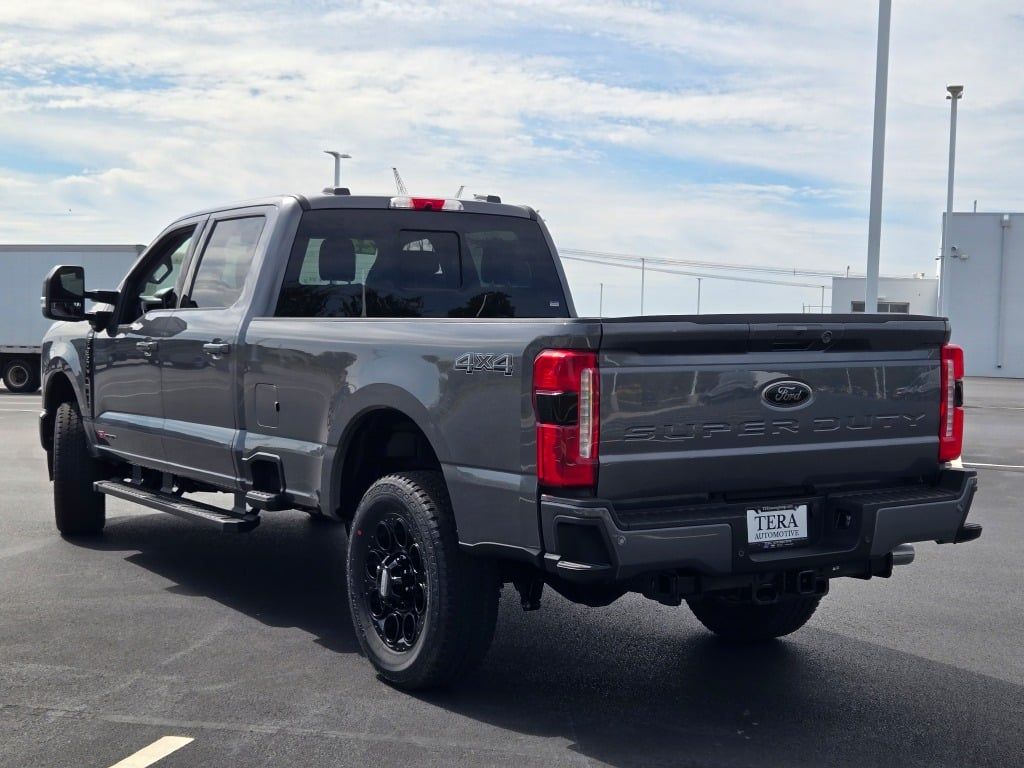 2026 Ford F-350 photo 13