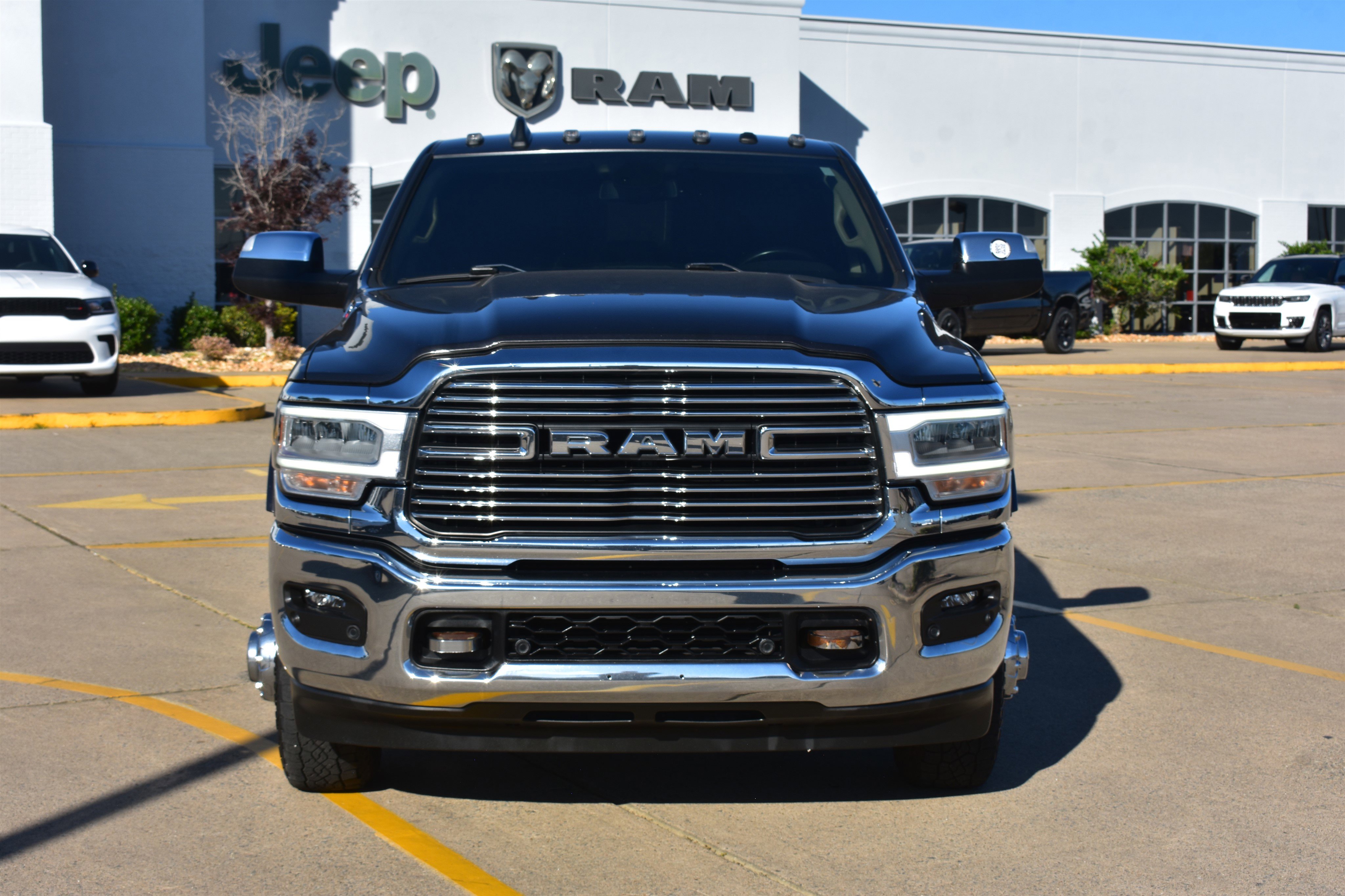 Used 2022 RAM Ram 3500 Pickup Laramie with VIN 3C63RRJLXNG285476 for sale in Little Rock