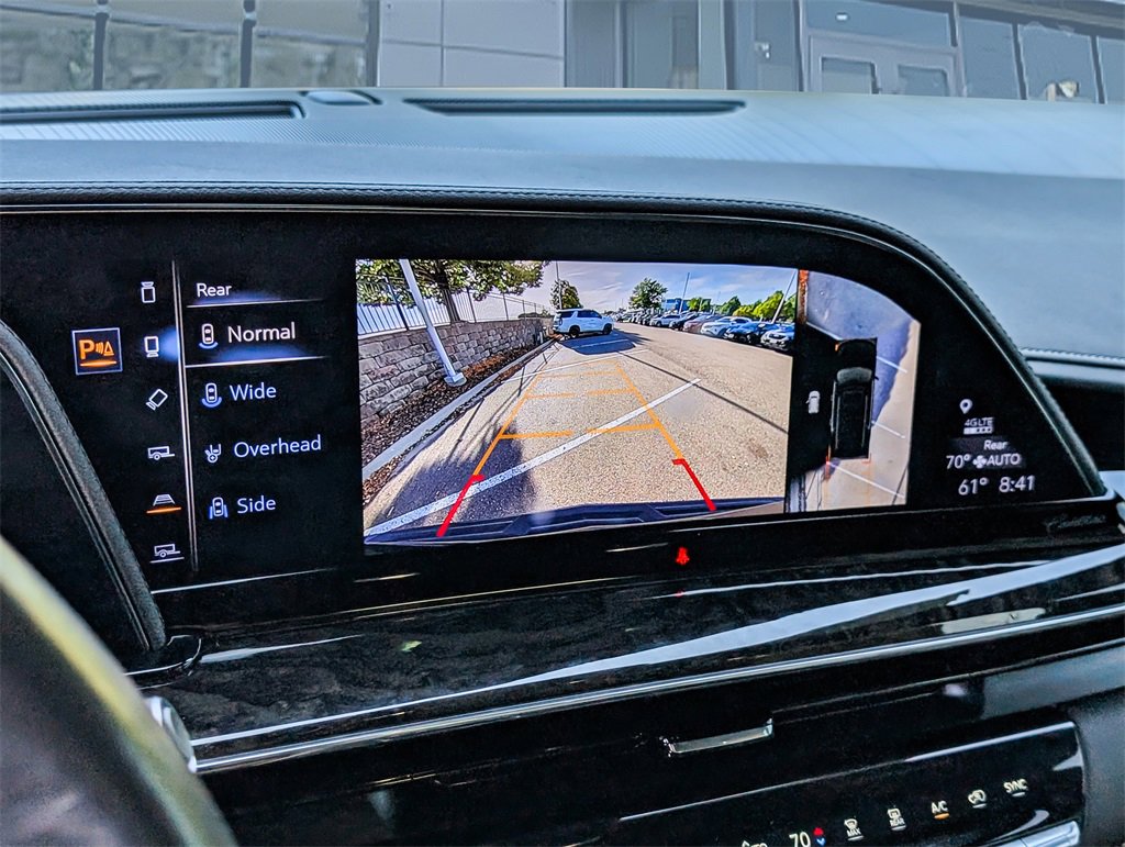 2023 Cadillac Escalade Premium Luxury photo 29