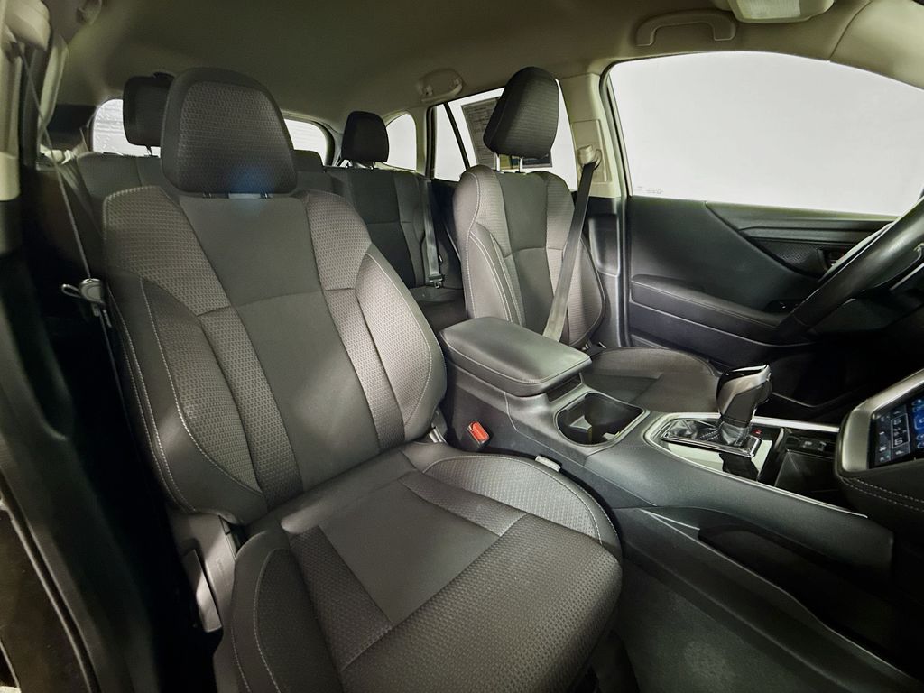2023 Subaru Outback Premium photo 25