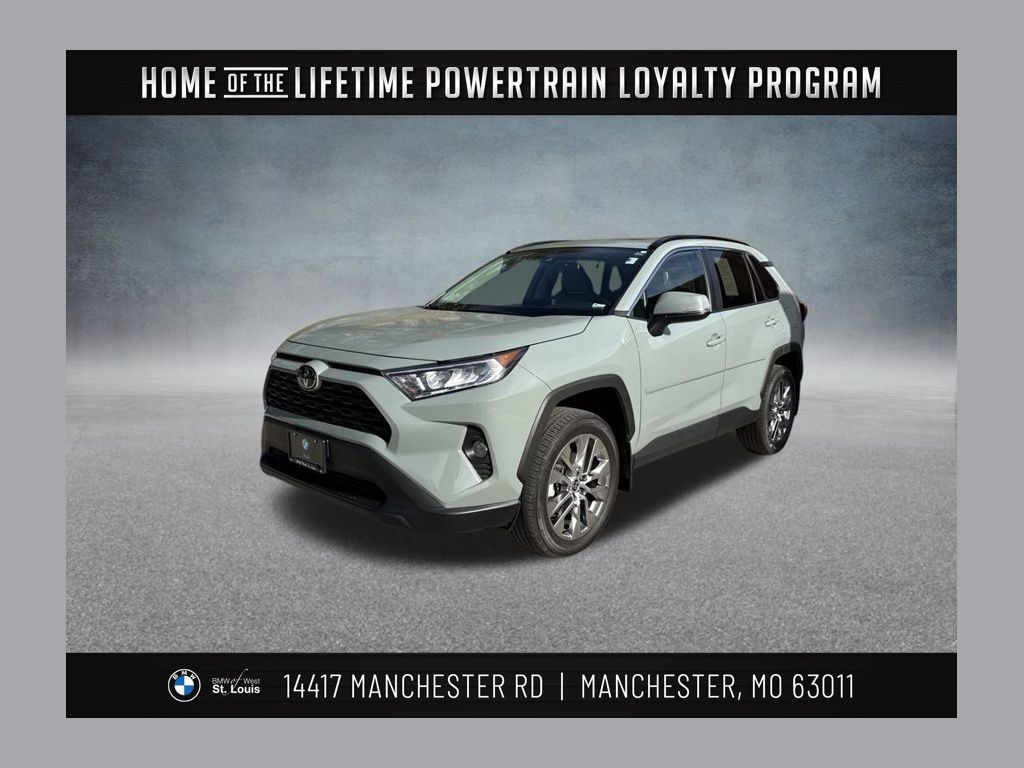 2021 Toyota RAV4 XLE Premium's photo