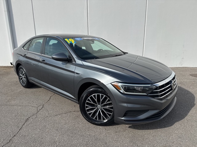 Used 2019 Volkswagen Jetta SEL with VIN 3VWE57BU3KM078110 for sale in Kansas City