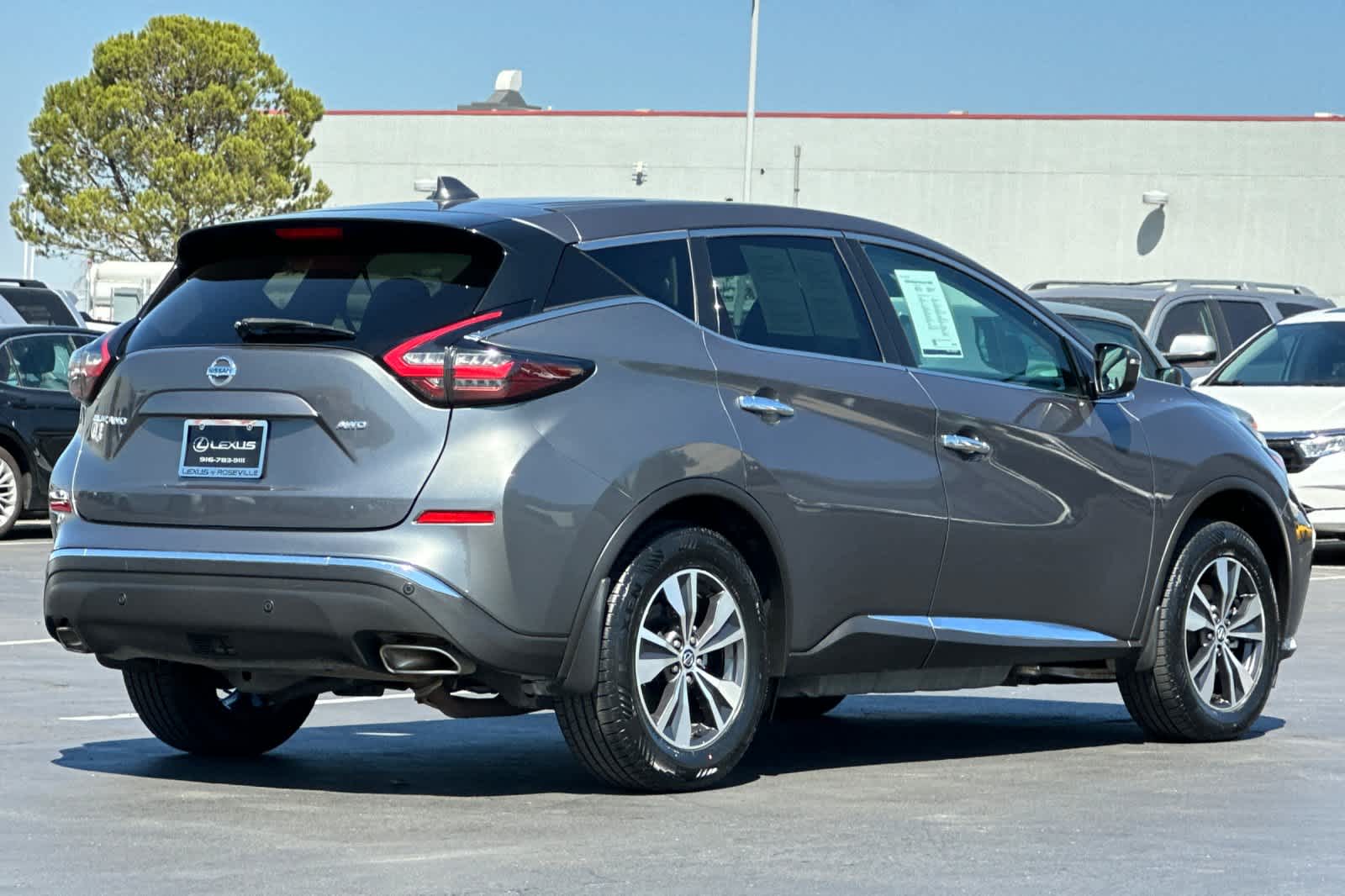 2020 Nissan Murano S photo 2