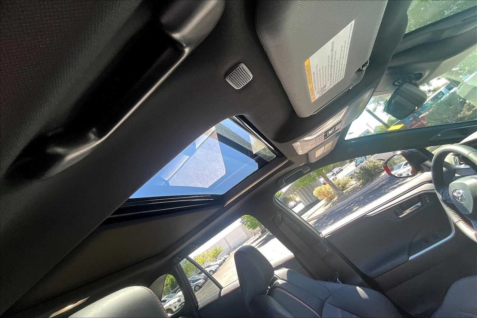 2025 Toyota RAV4 Prime XSE Premium photo 13