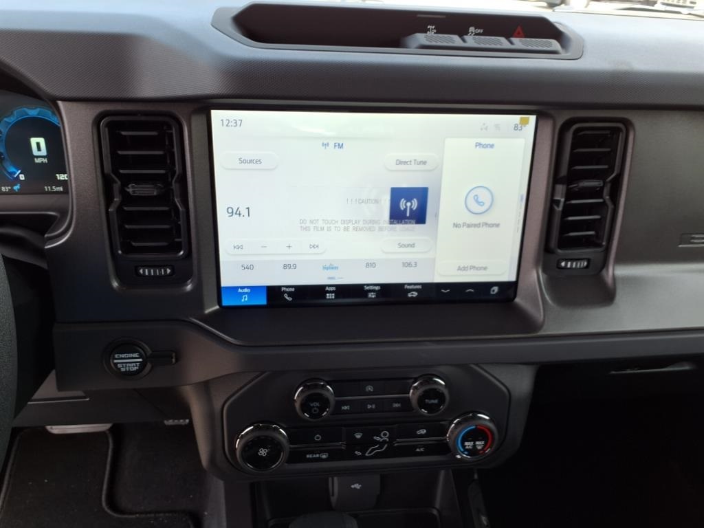 2025 Ford Bronco Base photo 18