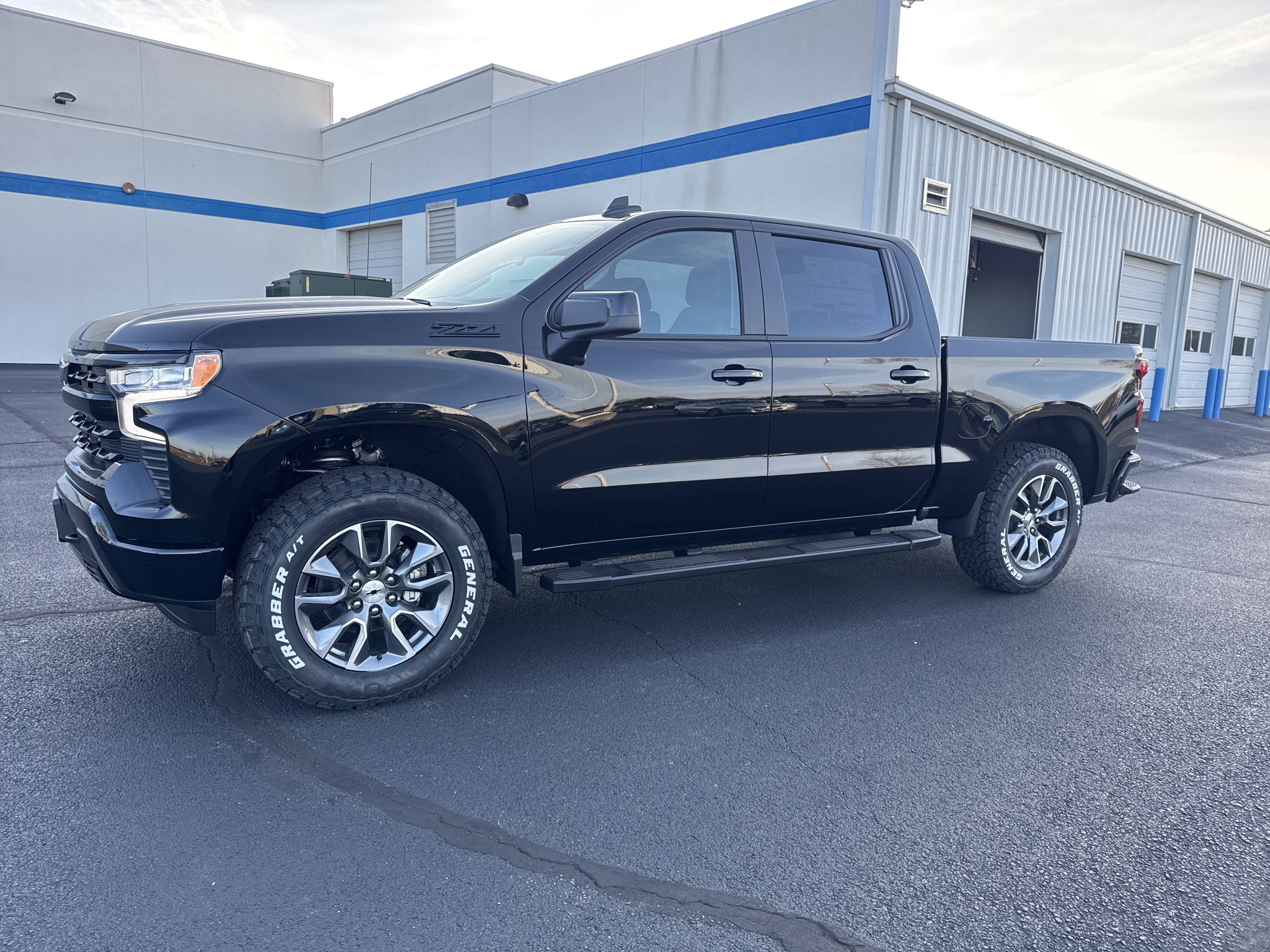 2026 Chevrolet Silverado 1500 RST's photo