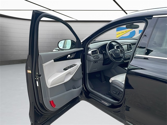 2019 Kia Sorento SX photo 34