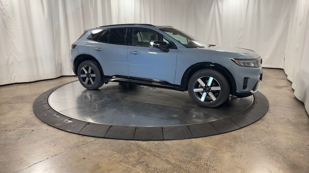 2025 Honda Prologue Touring photo 3