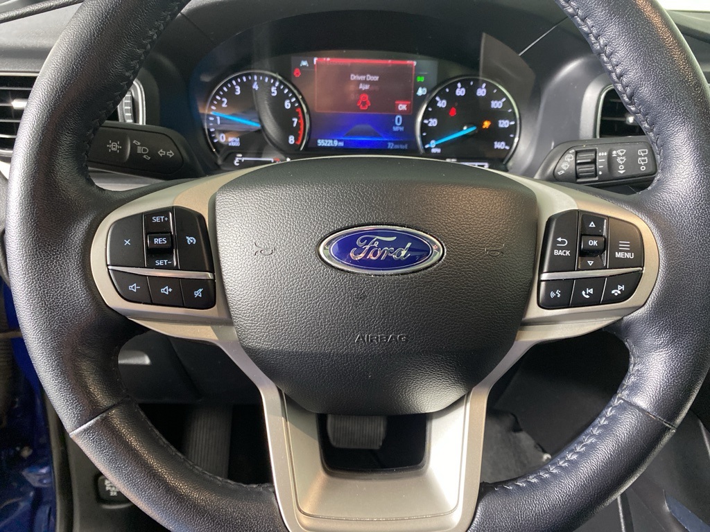 2022 Ford Explorer XLT photo 13