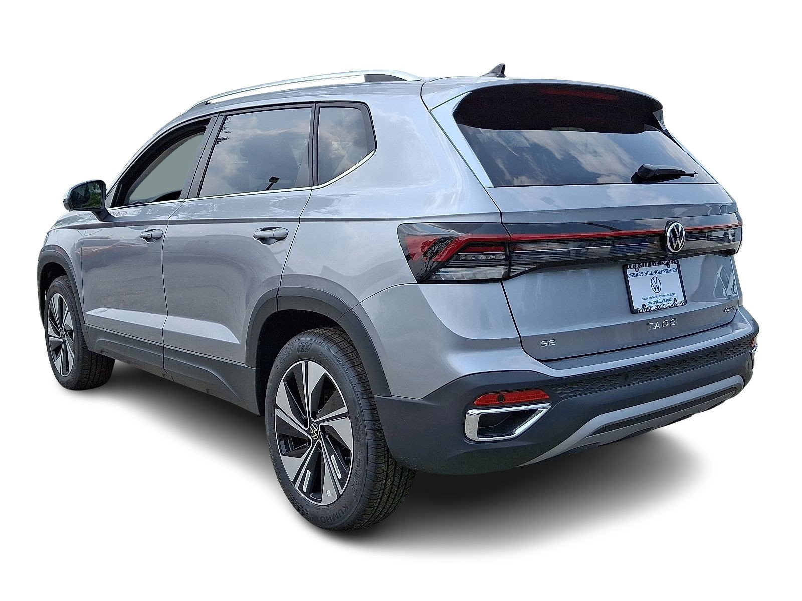 2025 Volkswagen Taos SE photo 2