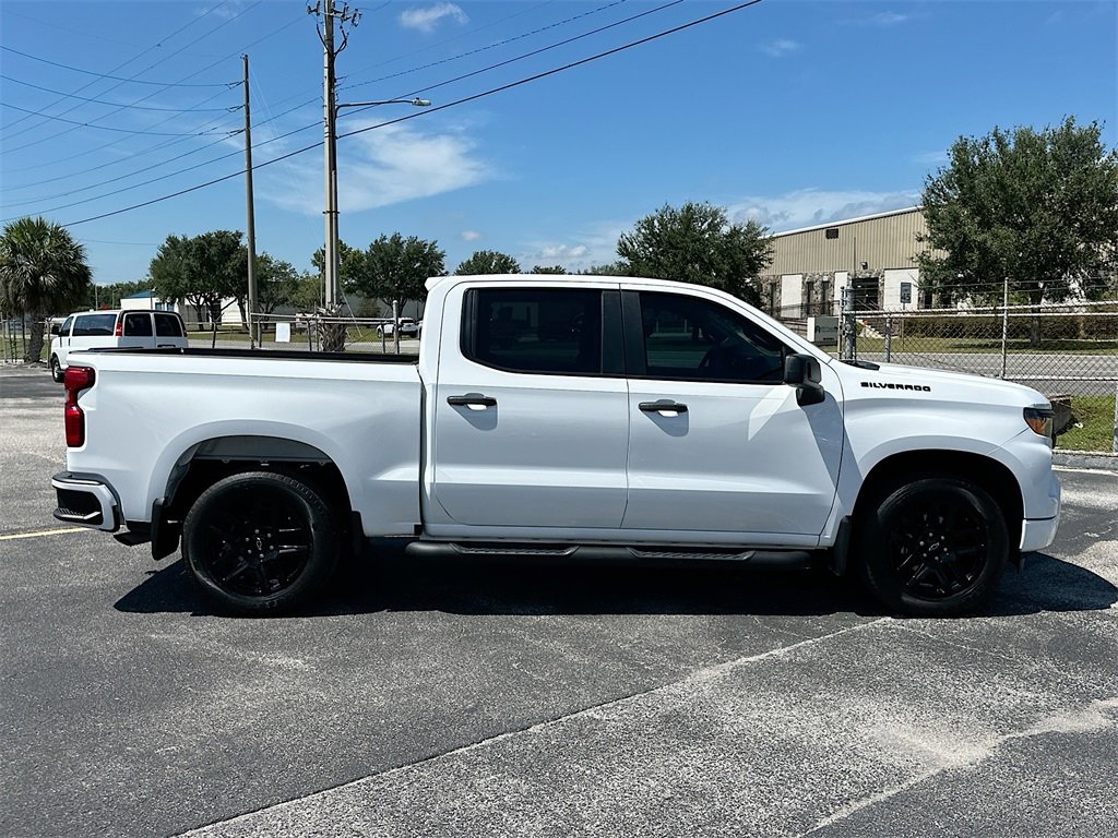 2023 Chevrolet Silverado 1500 Custom photo 8