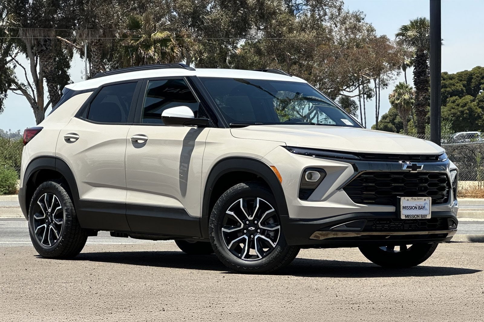 2026 Chevrolet Trailblazer ACTIV photo 2