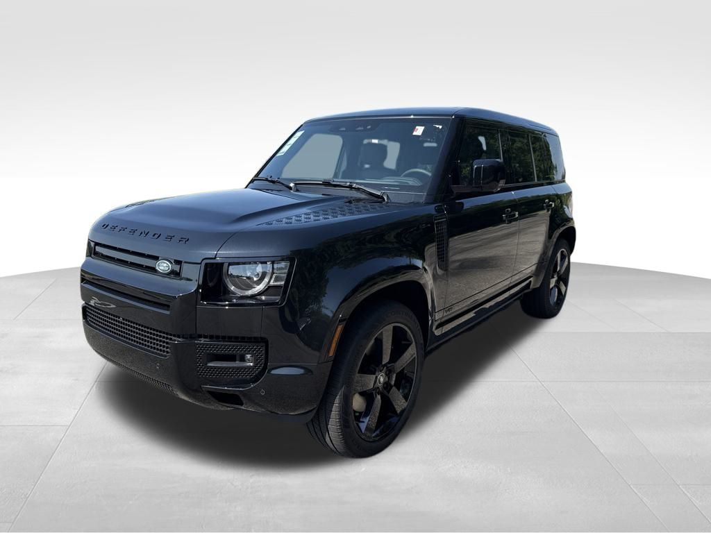 2025 Land Rover Defender V8's photo
