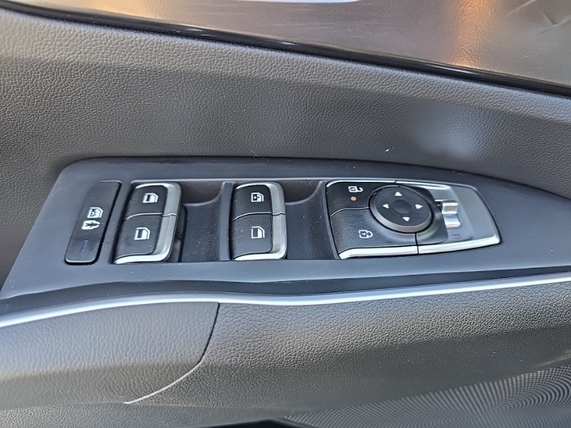 2024 Kia Sorento LX photo 19