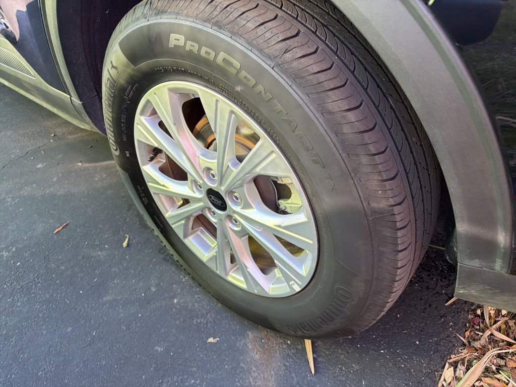 2025 Ford Escape Active photo 2