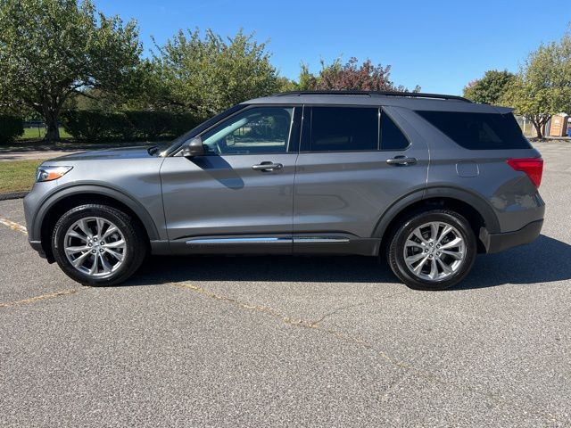 2023 Ford Explorer XLT photo 5