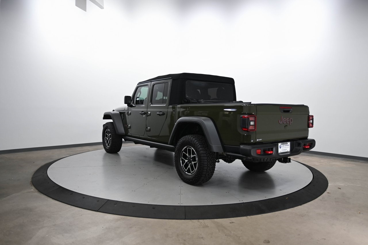 2024 Jeep Gladiator Rubicon photo 7