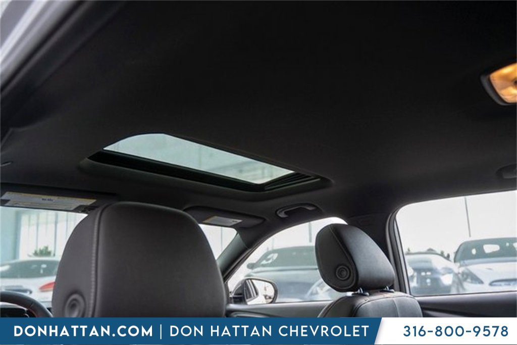 2025 Chevrolet Trax photo 17