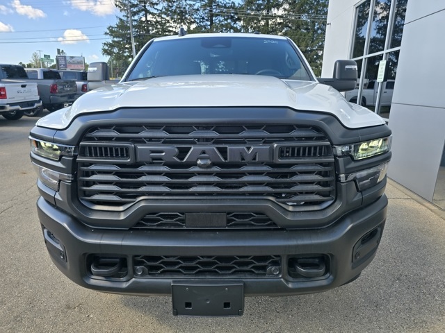 2025 Ram 2500 Tradesman photo 3