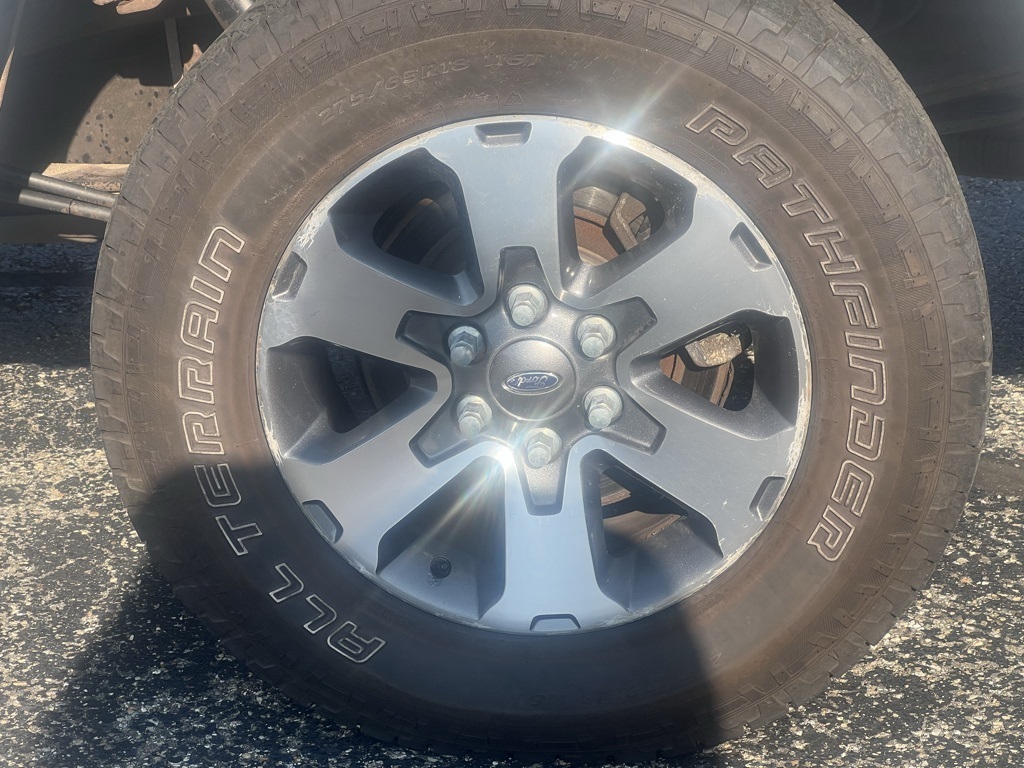 2014 Ford F-150 FX4 photo 11