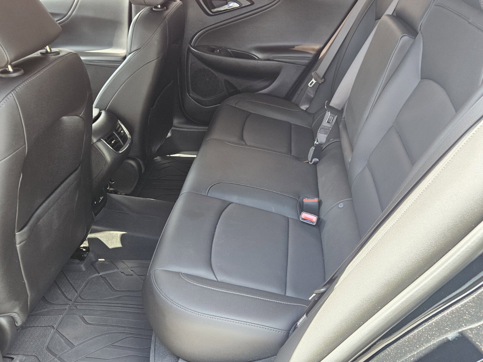 2023 Chevrolet Malibu 2LT photo 4